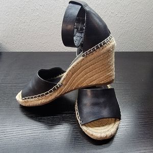 Women's Size 6 Leera Espadrille Wedge Sandal Black
